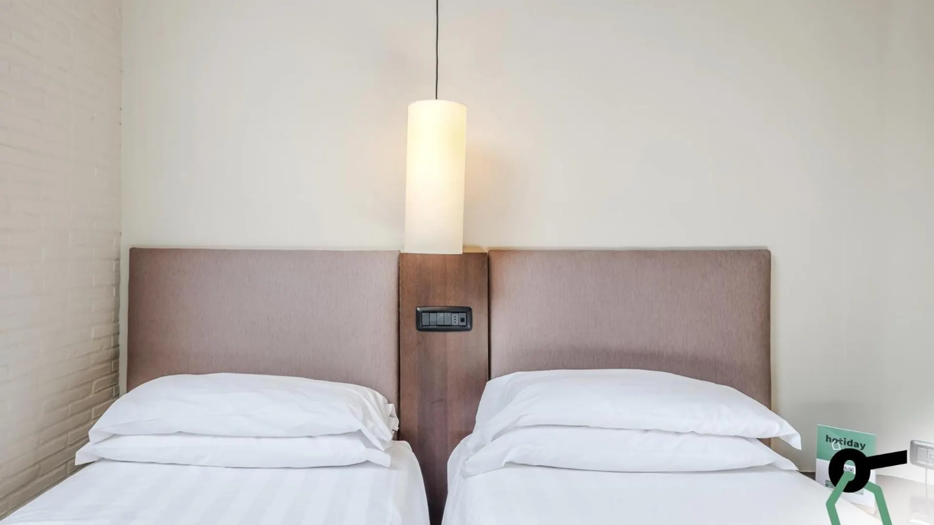 Hotiday Room Collection - Roma Cornelia Rome