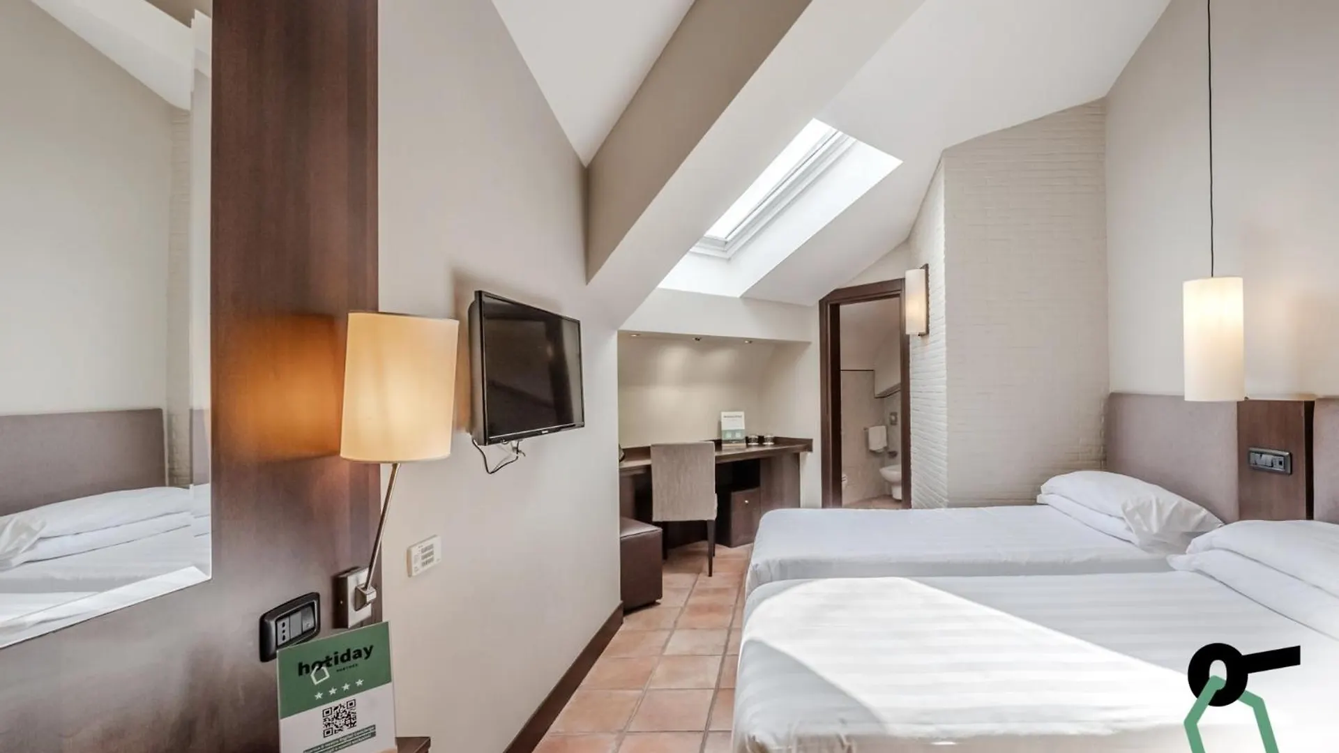 Hotiday Room Collection - Roma Cornelia 4*, Rome Italy