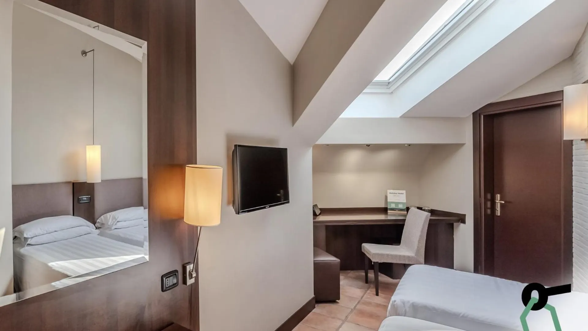 Hotiday Room Collection - Roma Cornelia Italy
