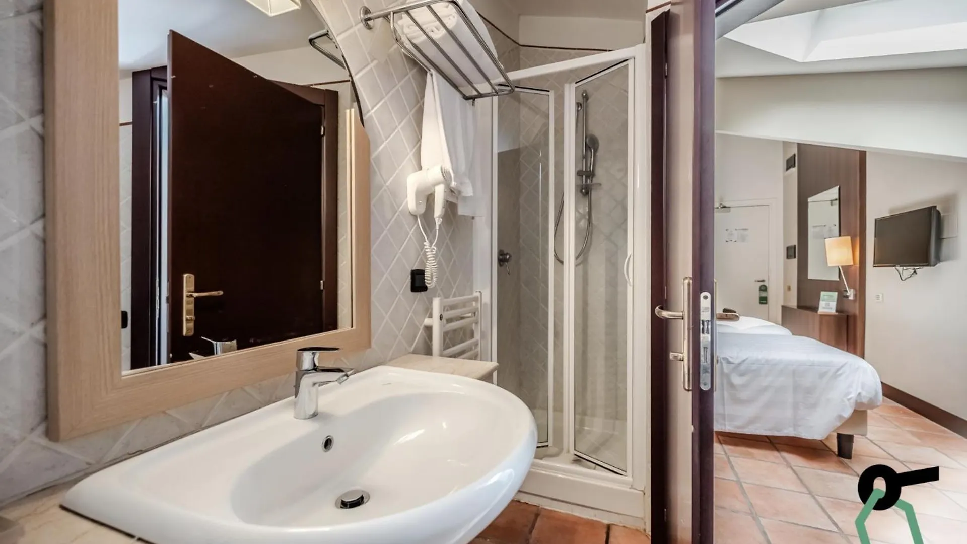 Hotiday Room Collection - Roma Cornelia Hotel Rome